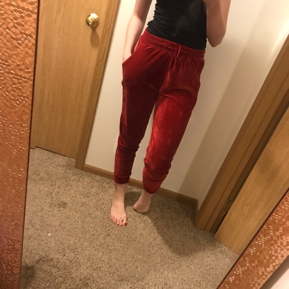 Stretch pants